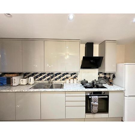 Appartamento F3- Gorgeous 1 Bed Flat Near Edgware Road Station Londra Esterno foto