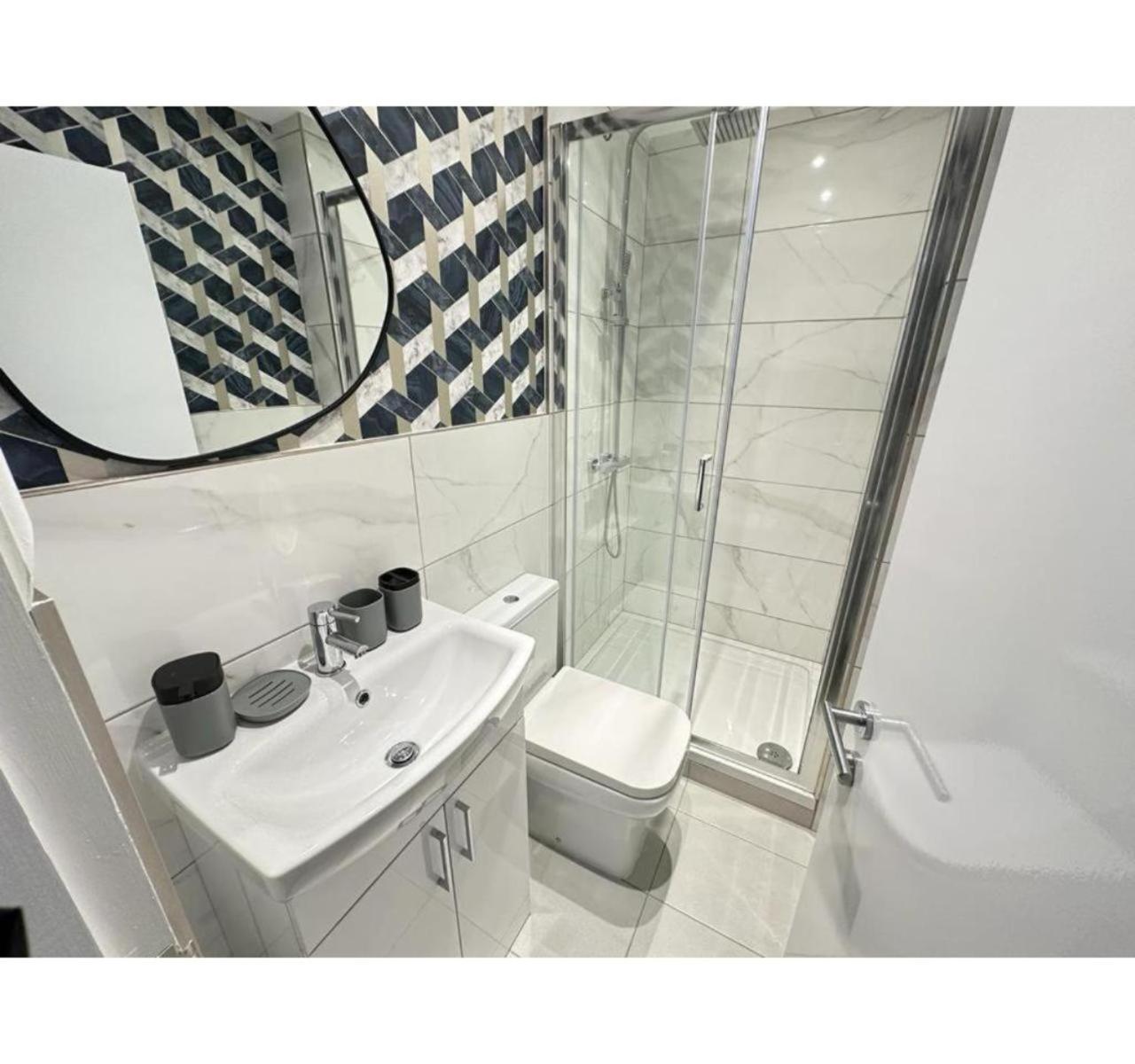 Appartamento F3- Gorgeous 1 Bed Flat Near Edgware Road Station Londra Esterno foto